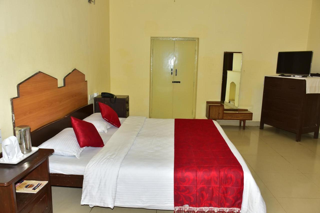 Kstdc Hotel Mayura Sudarshan ,Утакаманд Экстерьер фото